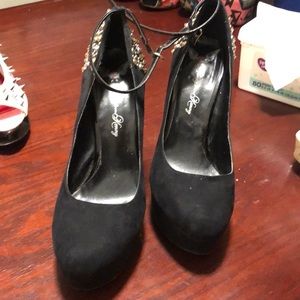 High heels with small spikes